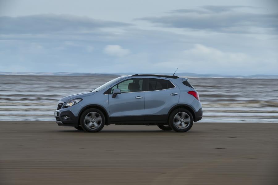  Vauxhall Mokka 2012 года  (фото 111 из 365)